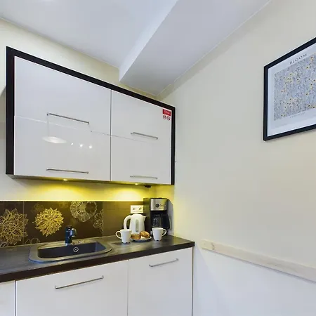 Apartmán Modern In The Center Of By Renters Varšava