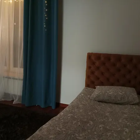 호스텔 Solidarnosci155guestrooms *