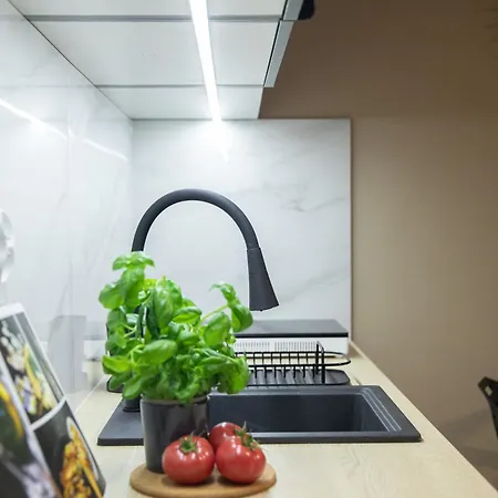 Ministudios Ursus Варшава