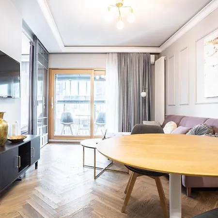 アパート Vipwarsawapartments Amber Mennica *