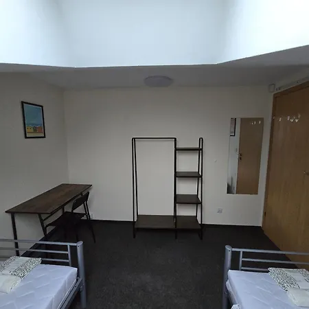 Hostel Rooms4rest Skibicka - Private For Tourists - Atr Consulting Sp, Z O,o, Warszawa