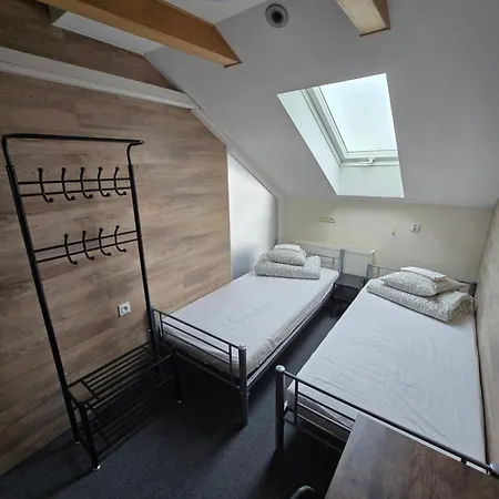 Rooms4rest Skibicka - Private For Tourists - Atr Consulting Sp, Z O,o, Hostel Warszawa