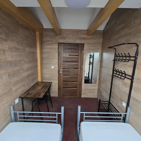 Hostel Rooms4rest Skibicka - Private For Tourists - Atr Consulting Sp, Z O,o, *