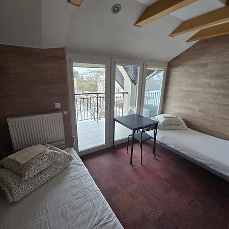 Rooms4rest Skibicka - Private For Tourists - Atr Consulting Sp, Z O,o, Hostel Warszawa
