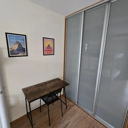 Rooms4rest Skibicka - Private For Tourists - Atr Consulting Sp, Z O,o, * Warszawa