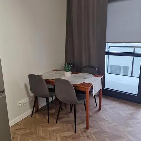 Szarych Szeregow Elegant Warsaw