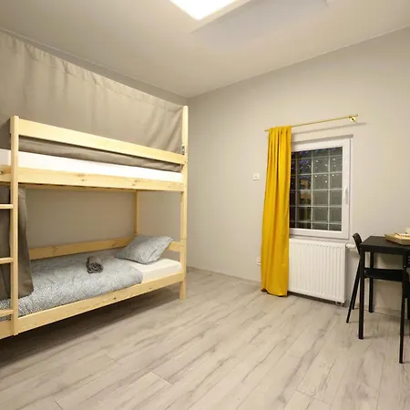 Regem * Varšava