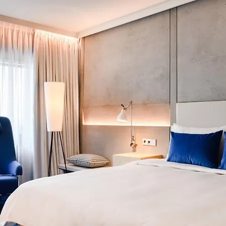 Hotell Renaissance Airport Warszawa