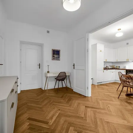 דירה Downtown - 82m2, Location - By Rentujemy ורשה