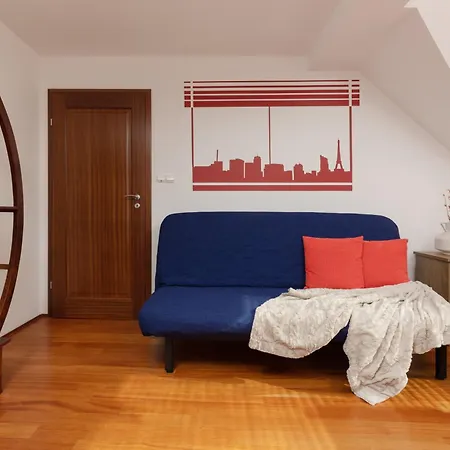 Dom wakacyjny Quiet Bemowo House With Garden By Renters *