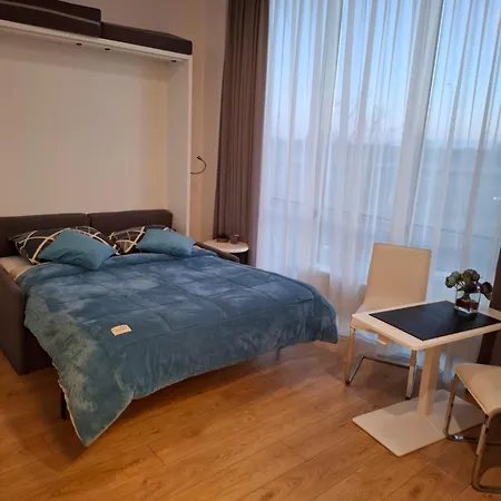 Zlatarooms 210 Апартаменты
