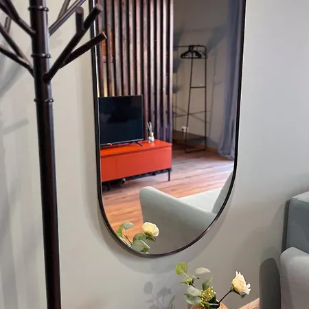 Appartement Orange With Balcony - Free Parking