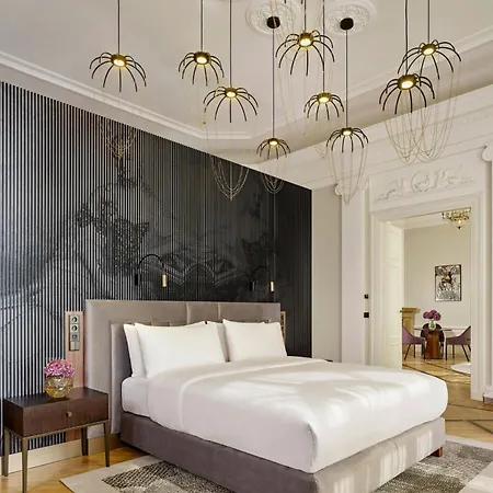 Verte, Warsaw, Autograph Collection وارسو