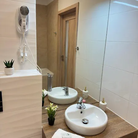 Апартаменты Zlatarooms 210 Варшава