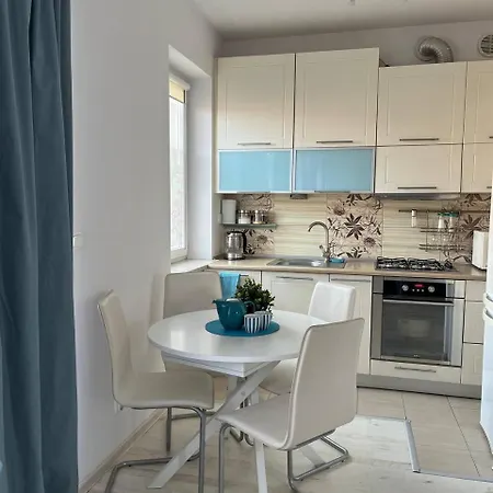 Apartament Cozy Near Ikea And S8 *