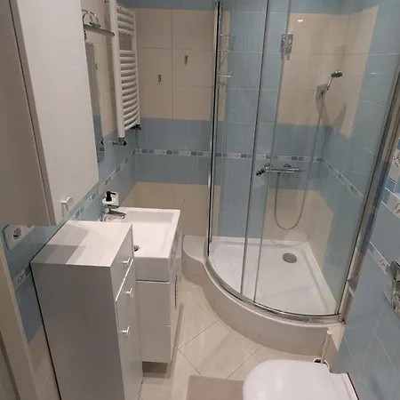Apartament Cozy Near Ikea And S8