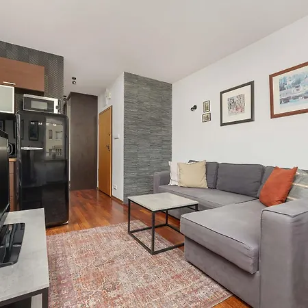 Cozy With Parking Near Babice Airport By Renters
