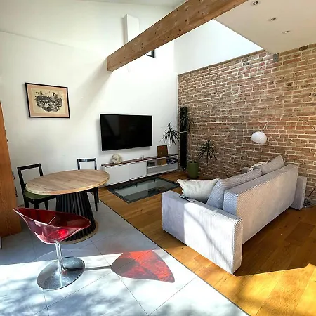 Modern Loft With A Garden * Varsavia