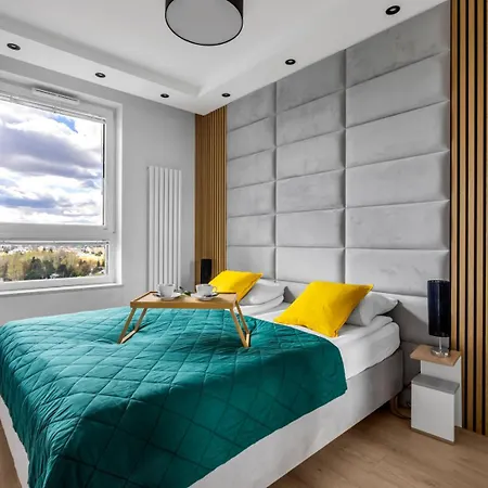 8th Floor Wlochy - Balcony, Workspace - By Rentujemy * Warszawa