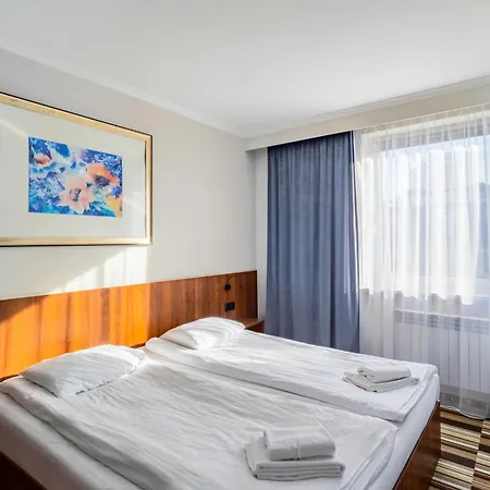 Aparthotel Hit