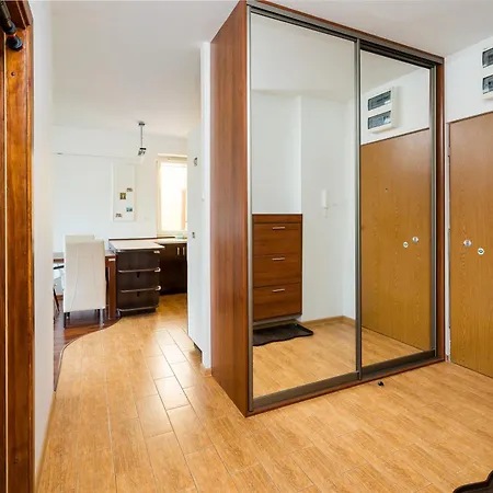 아파트 Mlociny Spacious