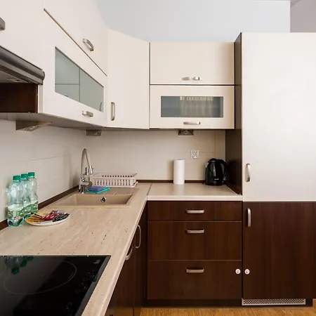 Mlociny Spacious 아파트