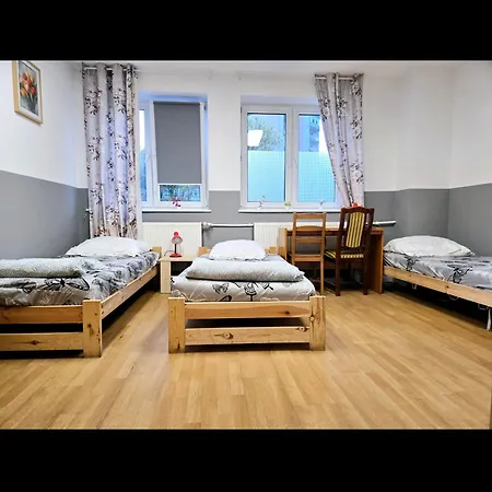 Ursynow Hostel Βαρσοβία
