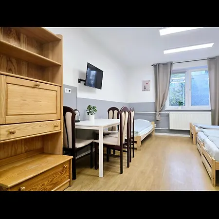 Ursynow Hostel Βαρσοβία