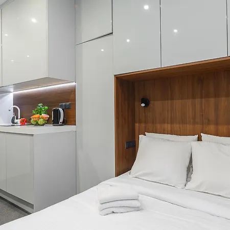 Apartment Lumina Cozy In Center Warsaw