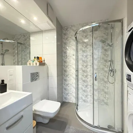 Apartment Superior Koko, 2 Rooms, 1 Bedroom, 3 Balcanies! Parking! Security And Recepcion 24h! Warschau