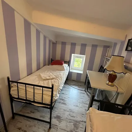 Ab Auberge de jeunesse *