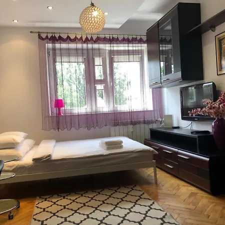 Plac Bankowy Apartment, Metro Apartment