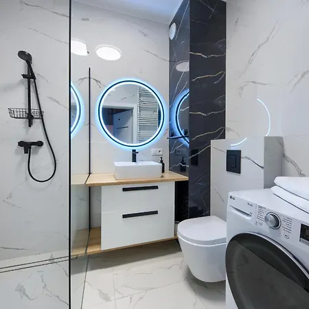 Wola Luxury Apartamento