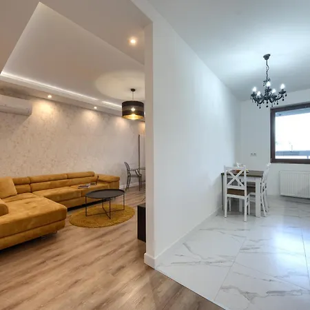 Wola Luxury Apartamento Varsovia