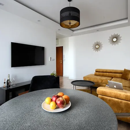Wola Luxury *