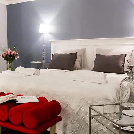 Aparthotel Ambasada