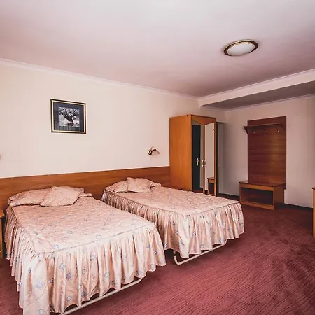 Hotel Twins