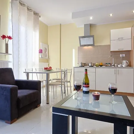 City Aparthotel Wola 3* Warszawa