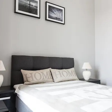 Apartament Warszawskie Delux Siedmiogrodzka *