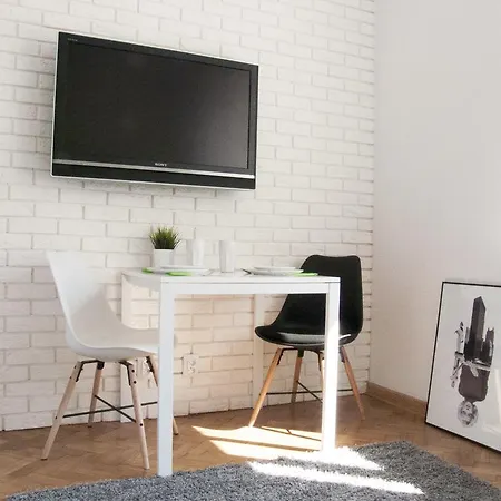 Studio In Heart Of Apartment Warsaw