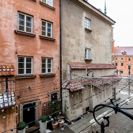 Piwna Old Town * Warsaw