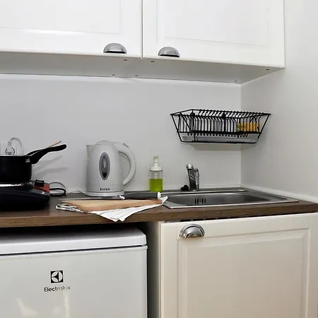 Prudentia Anin Economy Apartament *
