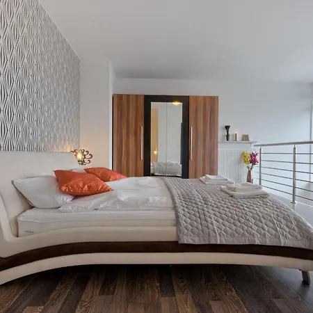 City Aparthotel Wola Hotel apartamentowy Warszawa