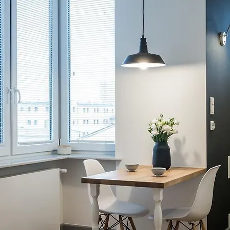 Shortstaypoland Niepodleglosci Apartament