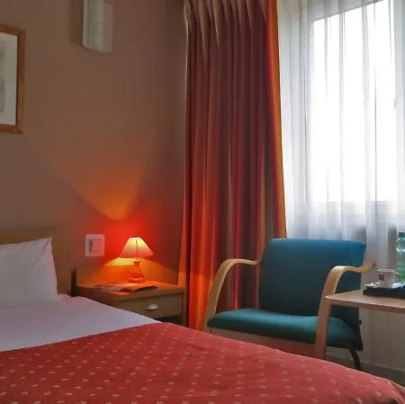 Wilanow By Desilva Hotel 3*