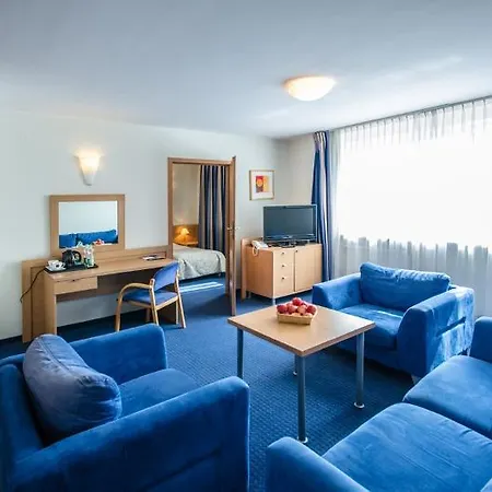 Hotel Wilanow By Desilva 3*