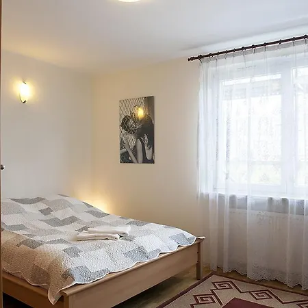 Domotel Aleje Jerozolimskie وارسو