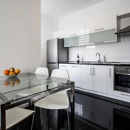 Executive Mokotow Apartment Warsaw