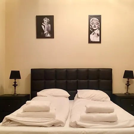Hotel apartamentowy City Aparthotel Wola Warszawa