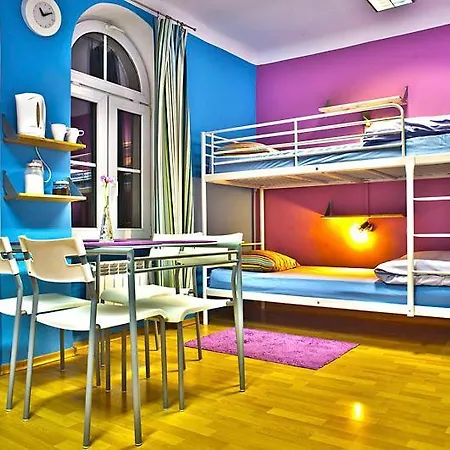 Hostal Nathan's *